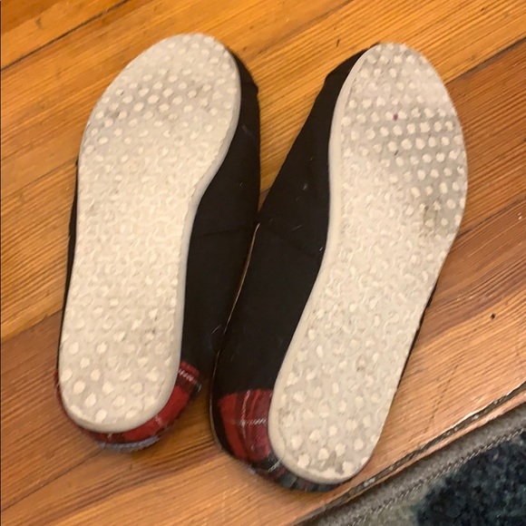 Toms - Picture 4 of 4